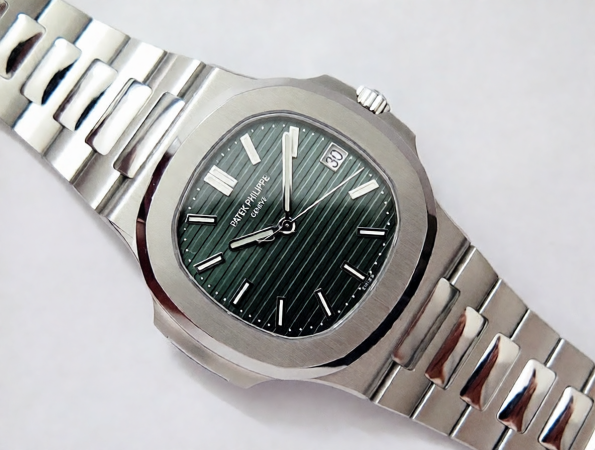 PATEK PHLIPPE Nautilus 5711/1A