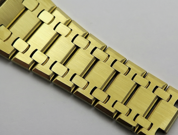 AUDERMARS PIGUET Royal Oak 39mm 16202 50th YG ZF 1:1 Best Edition - Image 2